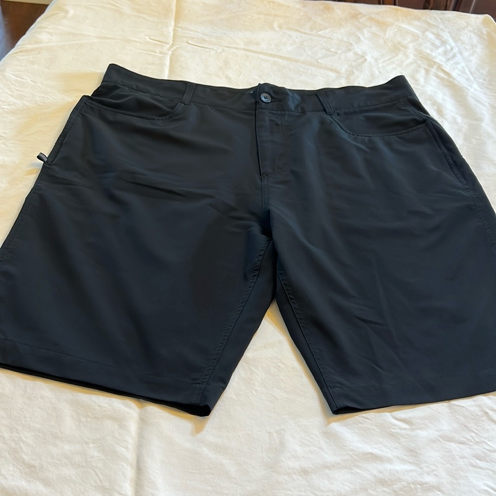 Oakley Regular Fit Shorts